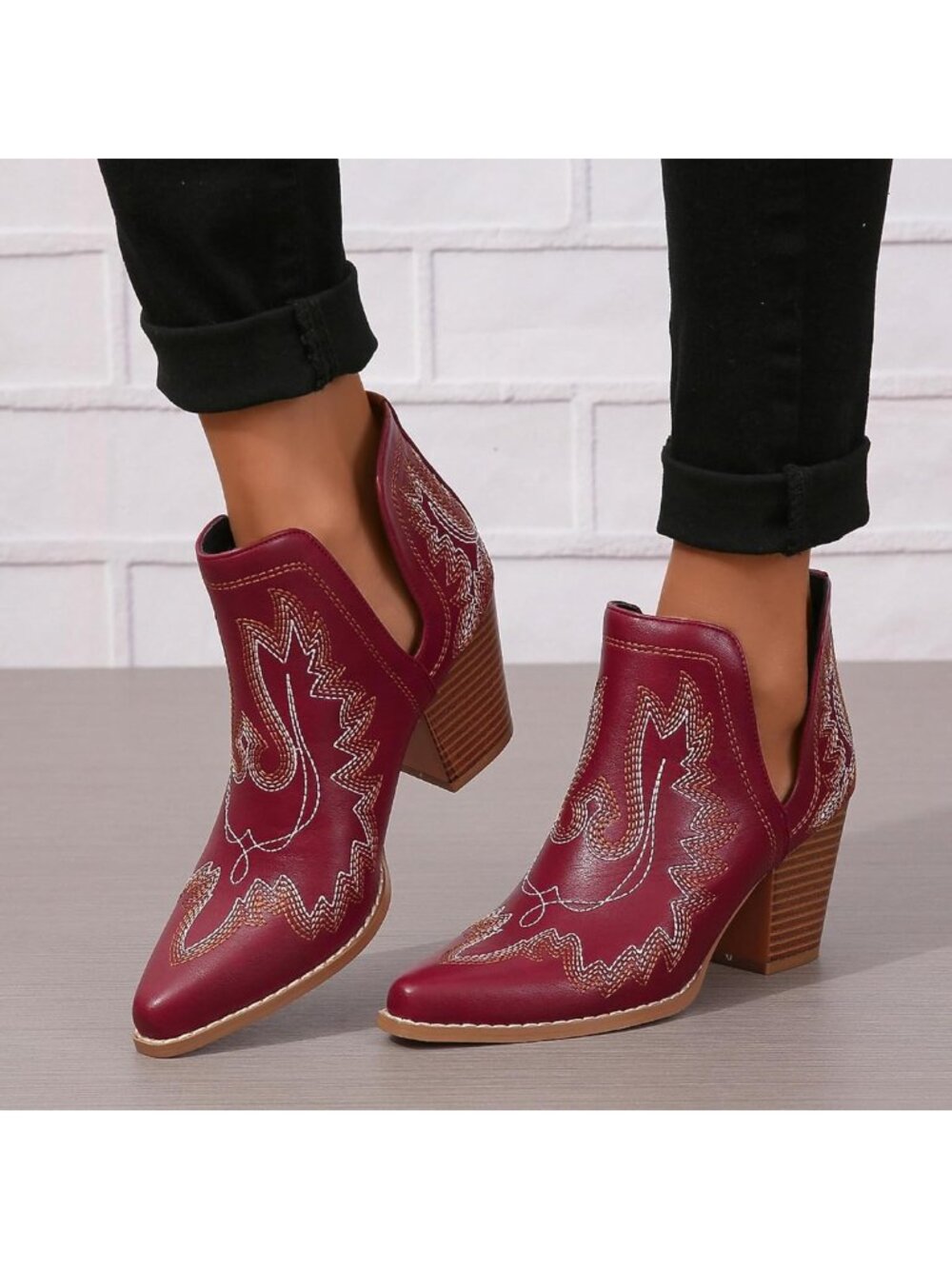 Stylish Women's Ankle Cowboy Boots, Pointed Toe, Chunky Heel, Cutout Design - Picture 4 of 6